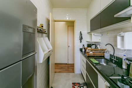 Apartamento à venda com 52m², 2 quartos e 1 vaga Apartamento à venda com 52m², 2 quartos e 1 vagaCozinha