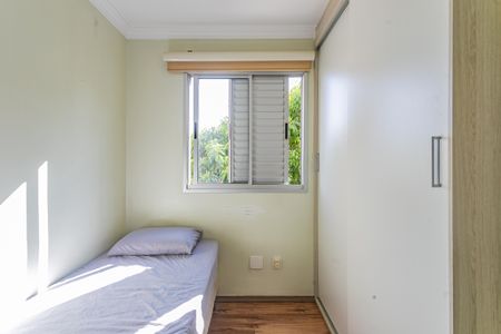 Quarto 1 de apartamento para alugar com 2 quartos, 52m² em Vila Liviero, São Paulo