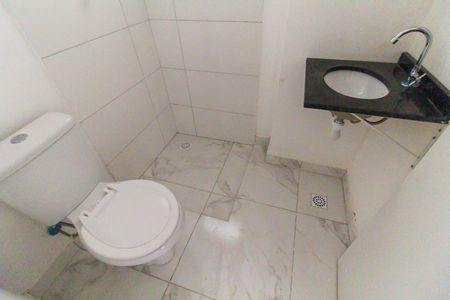 Apartamento para alugar com 56m², 2 quartos e 1 vaga Apartamento para alugar com 56m², 2 quartos e 1 vagaBanheiro