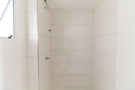 Apartamento para alugar com 56m², 2 quartos e 1 vaga Apartamento para alugar com 56m², 2 quartos e 1 vagaBanheiro