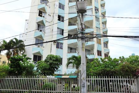 Apartamento para alugar com 79m², 2 quartos e 1 vagaFachada