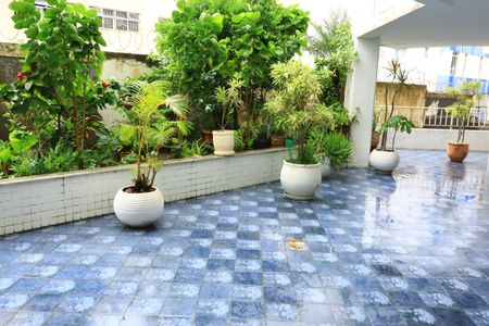 Apartamento para alugar com 79m², 2 quartos e 1 vagaÁrea externa