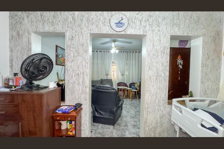 Casa à venda com 320m², 4 quartos e 6 vagasSala