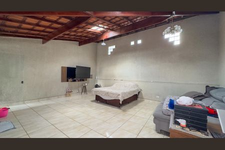Casa à venda com 320m², 4 quartos e 6 vagasQuarto 5 - Suíte