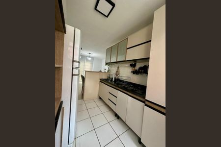 Cozinha  de apartamento para alugar com 2 quartos, 52m² em Igara, Canoas