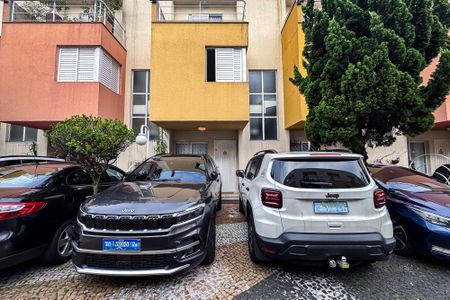 Casa de condomínio à venda com 115m², 3 quartos e 2 vagasGaragem