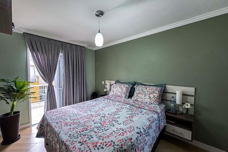 Casa de condomínio à venda com 115m², 3 quartos e 2 vagasSuíte