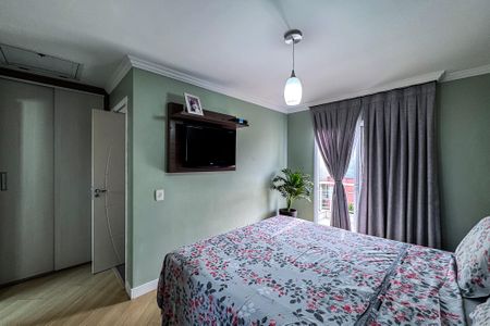 Casa de condomínio à venda com 115m², 3 quartos e 2 vagasSuíte