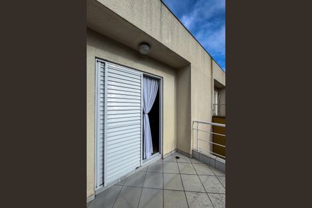 Casa de condomínio à venda com 115m², 3 quartos e 2 vagasVaranda da Suíte