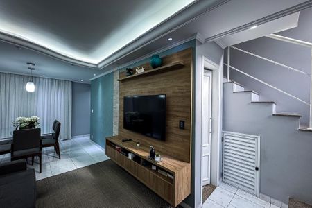 Sala de casa de condomínio à venda com 3 quartos, 115m² em Vila Invernada, São Paulo