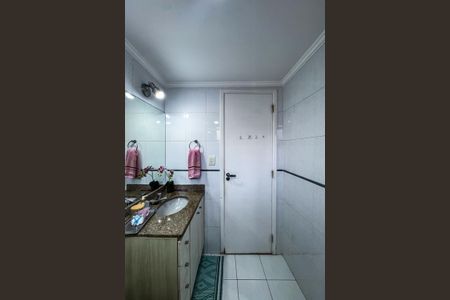 Casa de condomínio à venda com 115m², 3 quartos e 2 vagasBanheiro