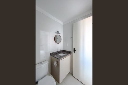 Apartamento para alugar com 36m², 2 quartos e sem vagaBanheiro