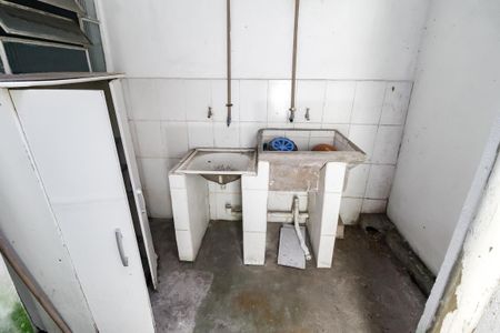 Casa para alugar com 70m², 1 quarto e sem vagaDetalhe da area de serviço