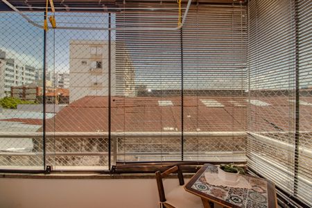 Apartamento à venda com 89m², 2 quartos e 1 vagaQuarto 2 - Varanda