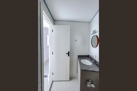 Apartamento para alugar com 36m², 2 quartos e sem vagaBanheiro