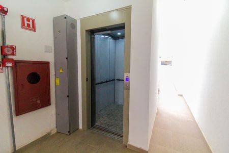 Apartamento para alugar com 90m², 3 quartos e 1 vagaÁrea externa