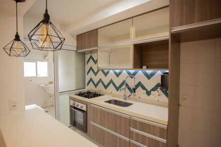 Apartamento para alugar com 65m², 2 quartos e 1 vagaCOZINHA