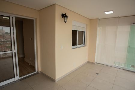 Apartamento para alugar com 65m², 2 quartos e 1 vagaVARANDA DA SALA