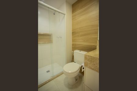 Apartamento para alugar com 65m², 2 quartos e 1 vagaBANHEIRO