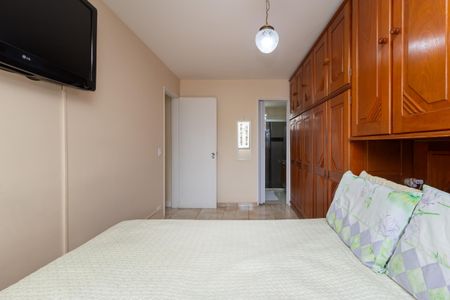Apartamento à venda com 105m², 3 quartos e 2 vagasQuarto