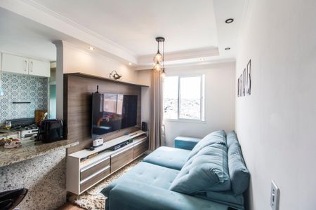 Sala  de apartamento para alugar com 2 quartos, 50m² em Vila da Oportunidade, Carapicuíba