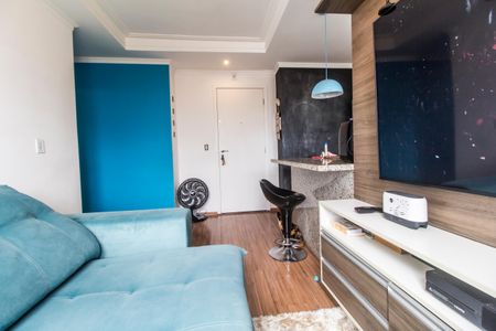 Sala  de apartamento para alugar com 2 quartos, 50m² em Vila da Oportunidade, Carapicuíba