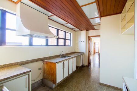 Apartamento para alugar com 300m², 4 quartos e 2 vagasCozinha