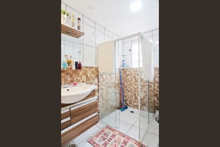 Casa à venda com 130m², 2 quartos e 1 vagaBanheiro