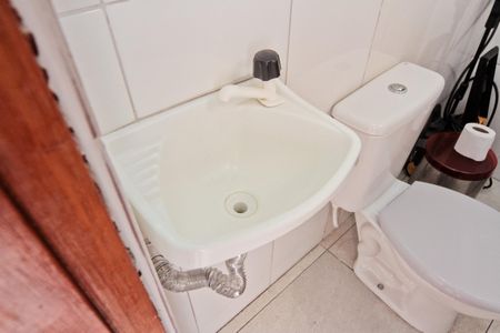 Casa à venda com 130m², 2 quartos e 1 vagaÁrea de Serviço