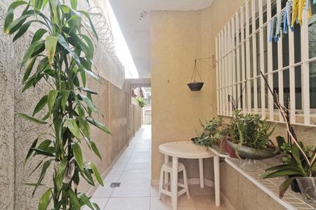 Casa à venda com 130m², 2 quartos e 1 vagaÁrea externa