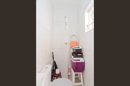 Casa à venda com 130m², 2 quartos e 1 vagaÁrea de Serviço