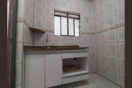 Foto 06 de apartamento à venda com 2 quartos, 52m² em Califórnia, Belo Horizonte