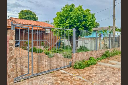 Casa à venda com 54m², 3 quartos e 1 vagaFachada