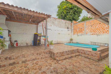 Casa à venda com 54m², 3 quartos e 1 vaga Casa à venda com 54m², 3 quartos e 1 vagaÁrea comum
