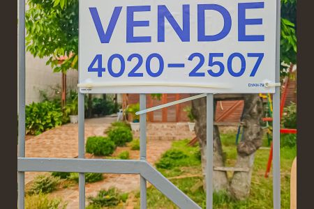Casa à venda com 54m², 3 quartos e 1 vagaPlaca