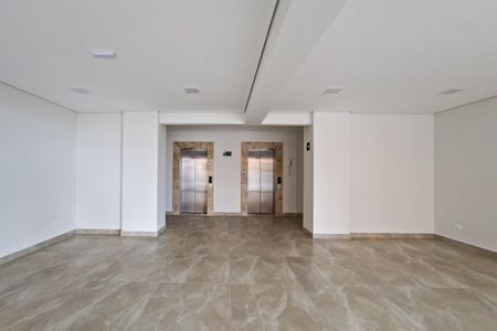 Apartamento para alugar com 116m², 2 quartos e 3 vagas Apartamento para alugar com 116m², 2 quartos e 3 vagasHall de entrada