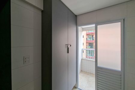 Apartamento para alugar com 116m², 2 quartos e 3 vagas Apartamento para alugar com 116m², 2 quartos e 3 vagasÁrea de Serviço