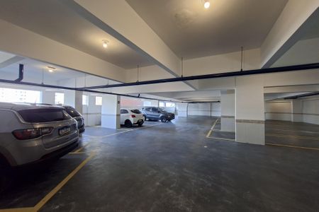 Apartamento para alugar com 116m², 2 quartos e 3 vagas Apartamento para alugar com 116m², 2 quartos e 3 vagasGaragem