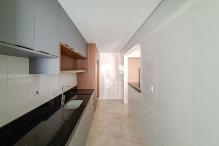Apartamento para alugar com 116m², 2 quartos e 3 vagas Apartamento para alugar com 116m², 2 quartos e 3 vagasCozinha