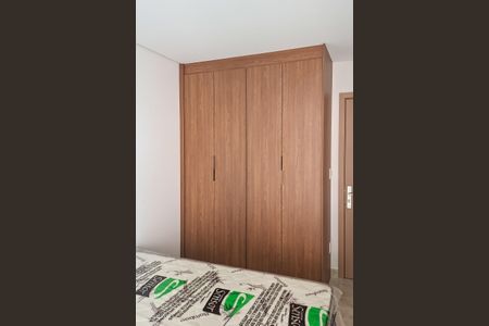 Apartamento para alugar com 116m², 2 quartos e 3 vagas Apartamento para alugar com 116m², 2 quartos e 3 vagasQuarto
