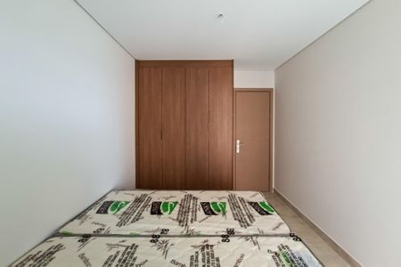 Apartamento para alugar com 116m², 2 quartos e 3 vagas Apartamento para alugar com 116m², 2 quartos e 3 vagasQuarto