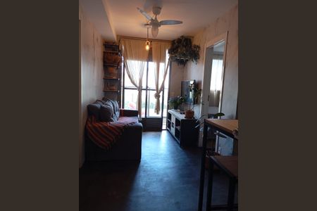 Sala de apartamento para alugar com 2 quartos, 47m² em Santo Cristo, Rio de Janeiro