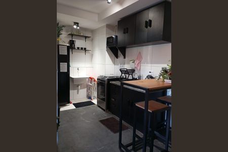 Cozinha de apartamento para alugar com 2 quartos, 47m² em Santo Cristo, Rio de Janeiro