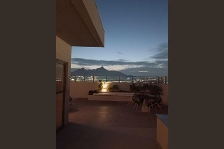 Apartamento para alugar com 47m², 2 quartos e sem vagaÁrea externa