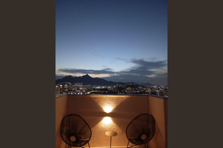 Apartamento para alugar com 47m², 2 quartos e sem vagaÁrea externa