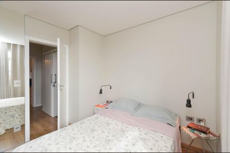Apartamento à venda com 77m², 3 quartos e 1 vaga Apartamento à venda com 77m², 3 quartos e 1 vagaSuíte