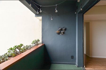 Varanda de apartamento à venda com 3 quartos, 77m² em União, Belo Horizonte