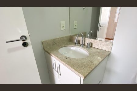 Apartamento para alugar com 71m², 2 quartos e 1 vagaBanheiro da Suíte