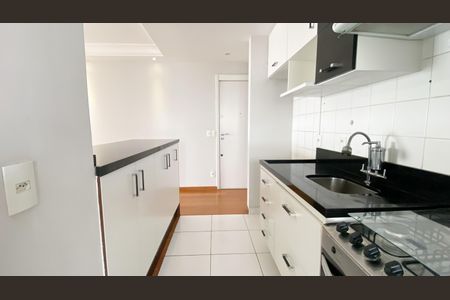 Apartamento para alugar com 71m², 2 quartos e 1 vagaCozinha