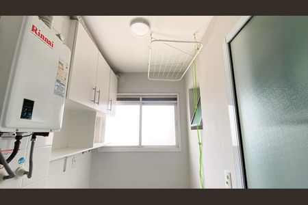 Apartamento para alugar com 71m², 2 quartos e 1 vagaÁrea de Serviço